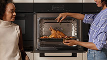 Hints & Tips Ovens Teaser