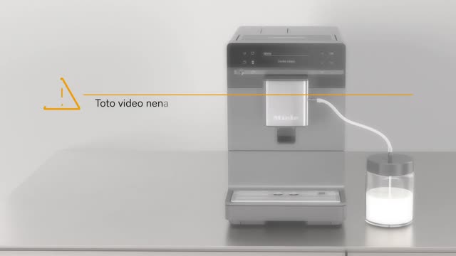 Přehrát video